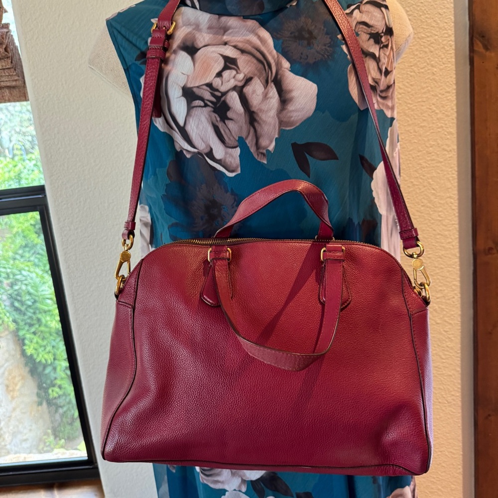 Marc by Marc Jacobs Pearl Red Leather Two-Way Bag with Crossbody Strap - Picture 10 of 14
